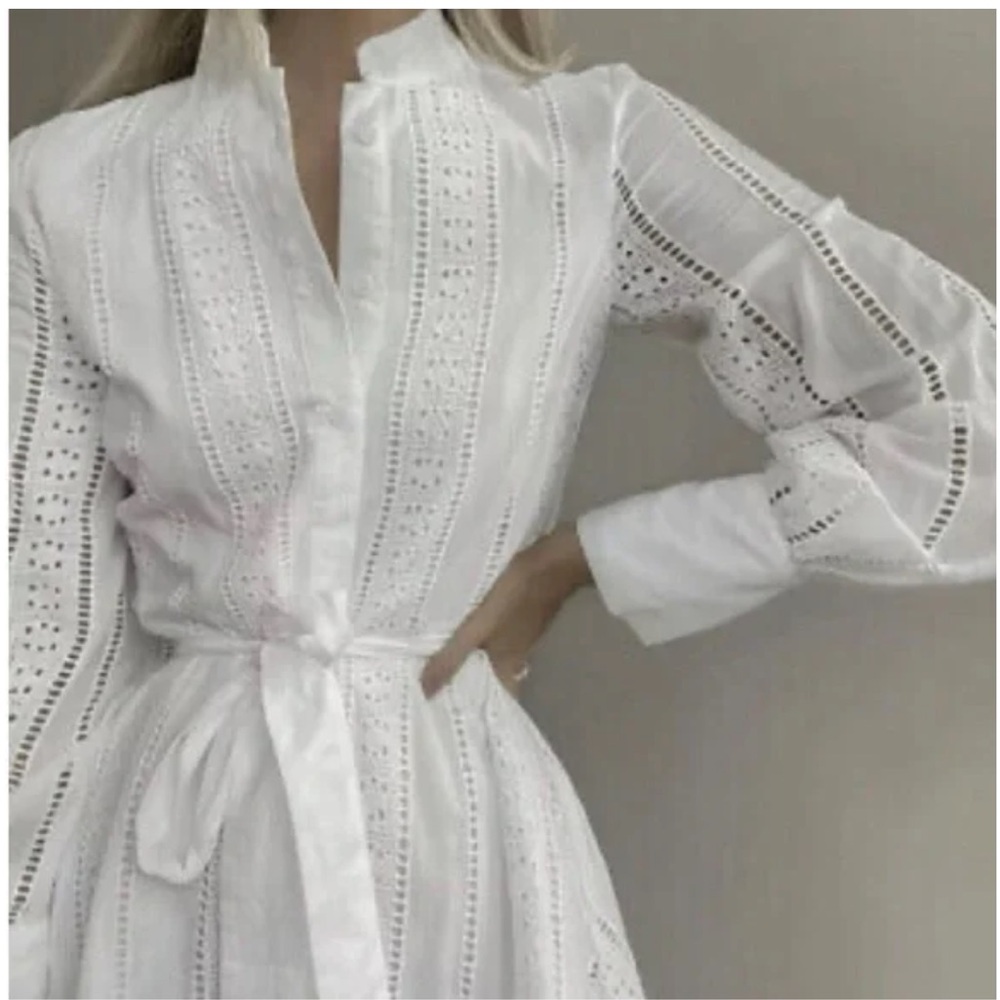 ZARA EMBROIDERED MINI DRESS Oyster White size medium